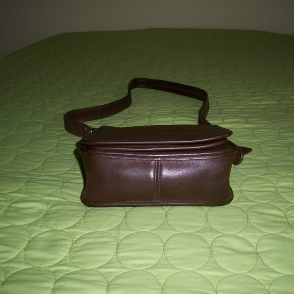 Vintage Coach 9145 Legacy Studio Flap Brown Bag - Picture 6 of 16